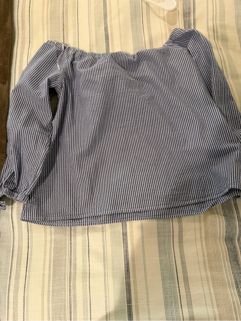Vineyard Vines Blue and White Pinstripe Off-Shoulder Top - Picture 2 of 4
